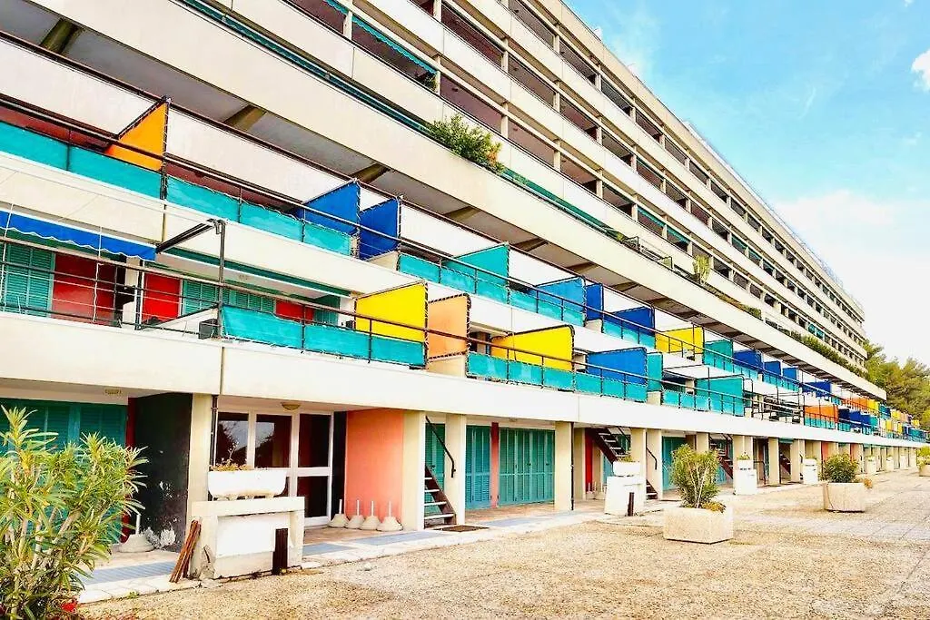 Apartment Suite Seaside Home - Fronte Mare Con Piscina Ospedaletti