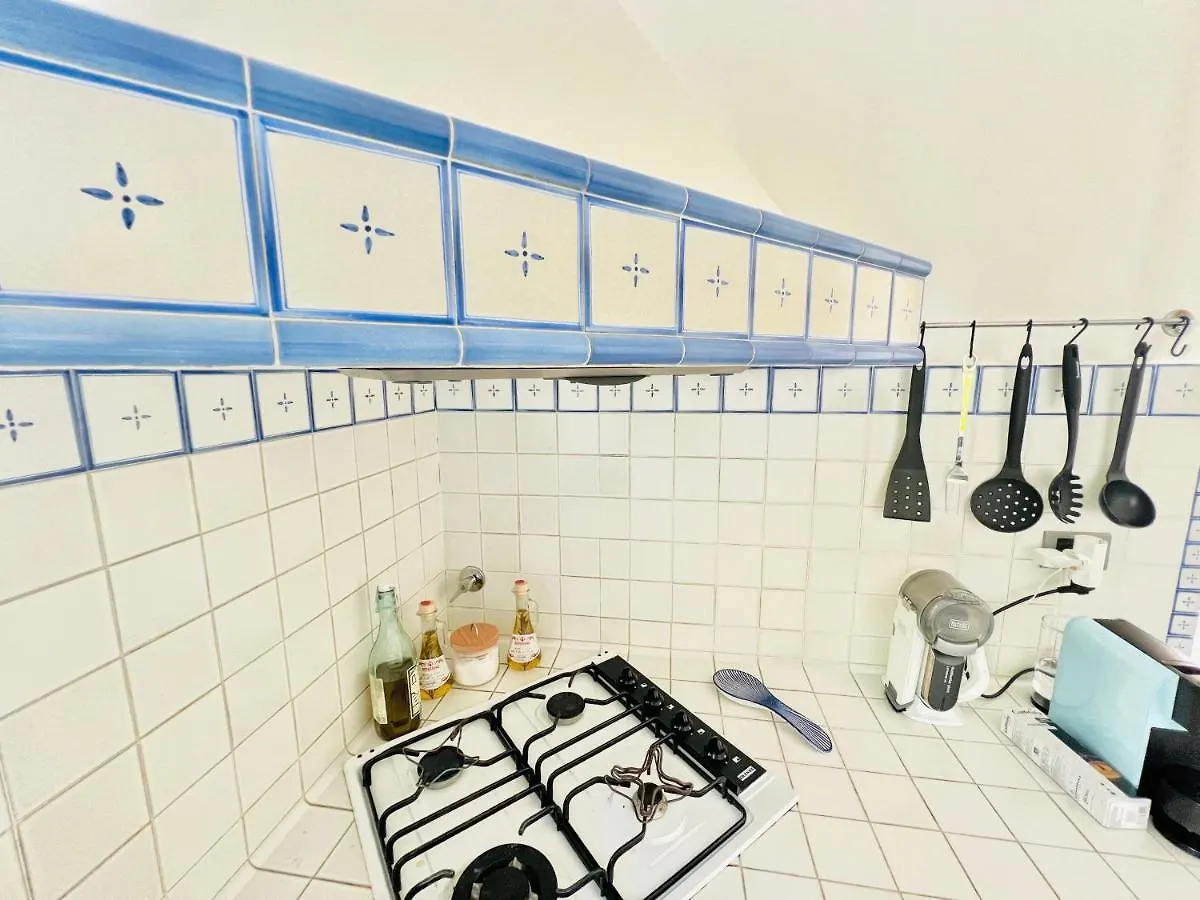 Suite Seaside Home - Fronte Mare Con Piscina Ospedaletti 0*,  Italy
