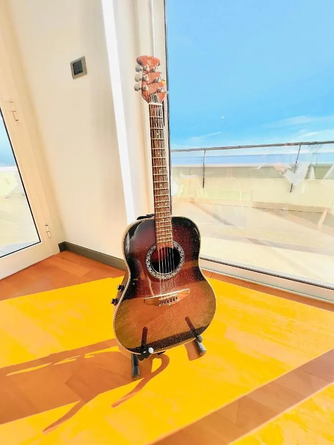 Suite Seaside Home - Fronte Mare Con Piscina Ospedaletti Apartment