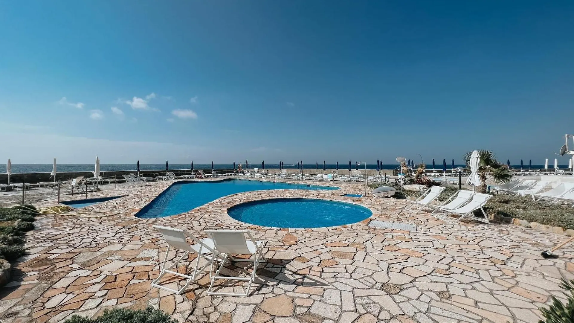 Suite Seaside Home - Fronte Mare Con Piscina Ospedaletti Apartment